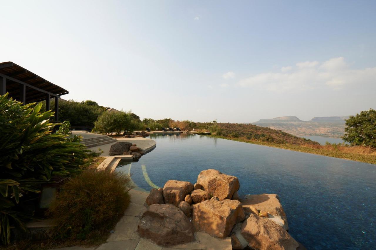 Club Mahindra Tungi, Lonavala Hotell Eksteriør bilde